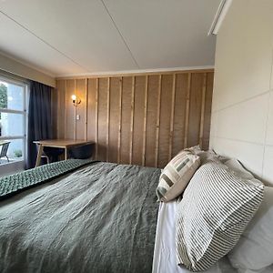 Te Anau Lakefront Backpackers